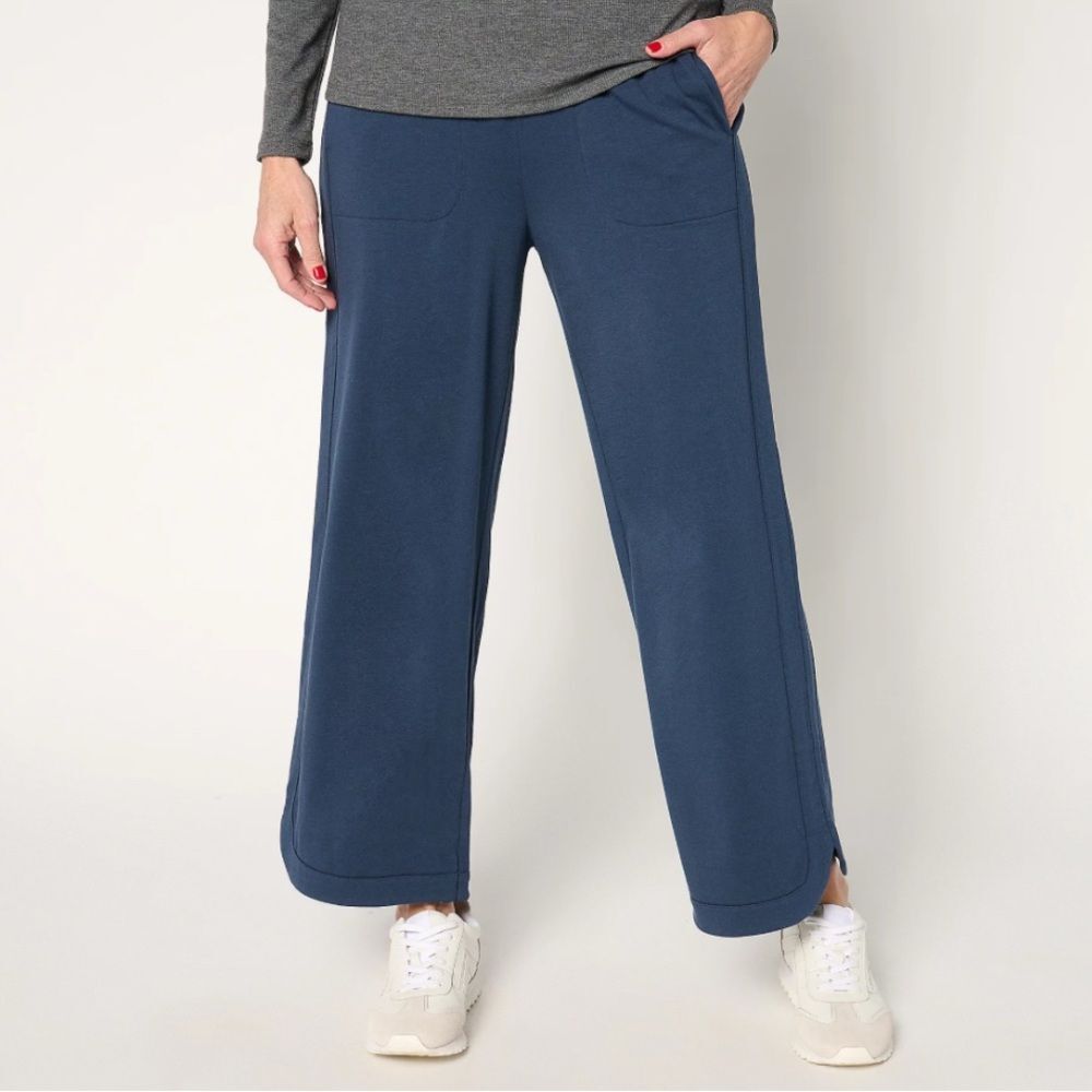 AnyBody Petite XL Straight Leg Cozy Knit Ankle Pants